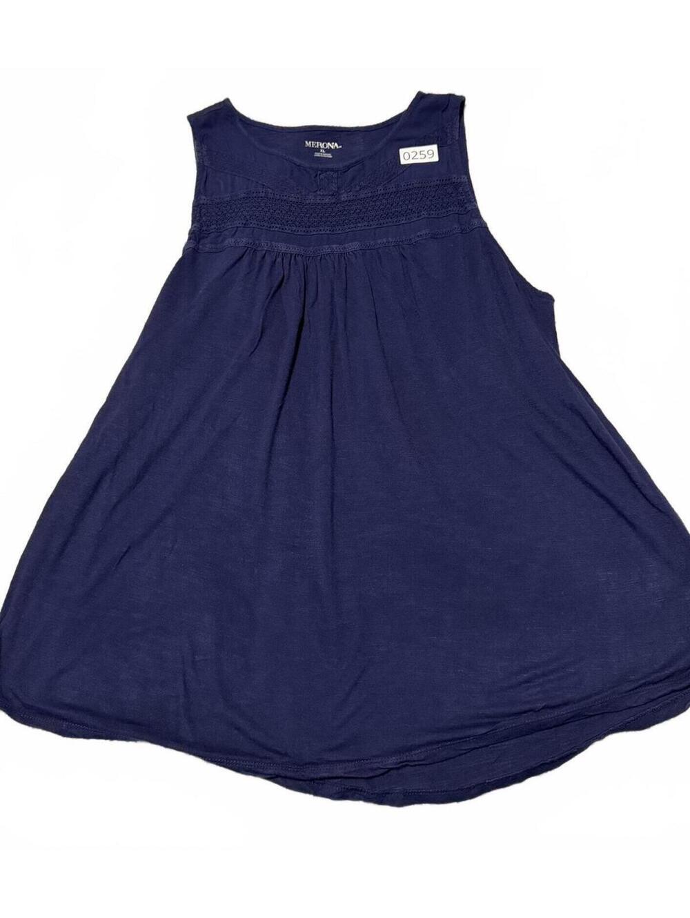 Merona Navy Blue Sleeveless Top with Lace Detail XL
